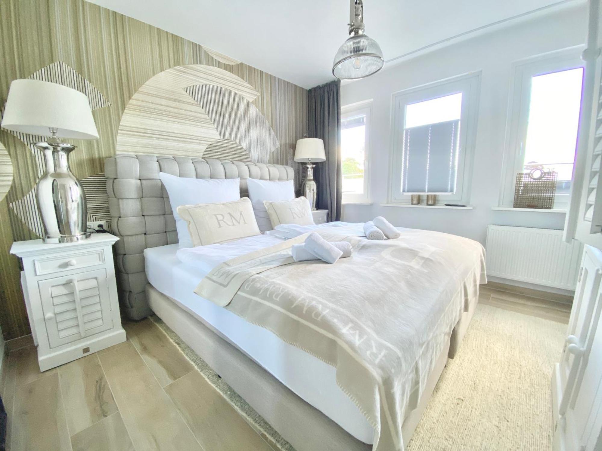 North Coast Suites Deluxe Hamburg-Rahlstedt Bagian luar foto